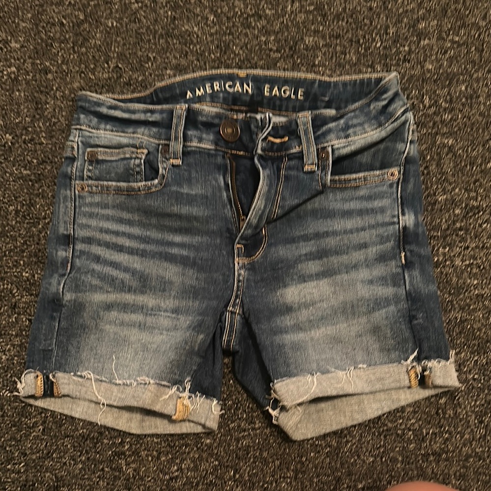 American Eagle Outfitters Women's Blue Denim Shorts